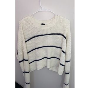 Cute white and black cropped sweater